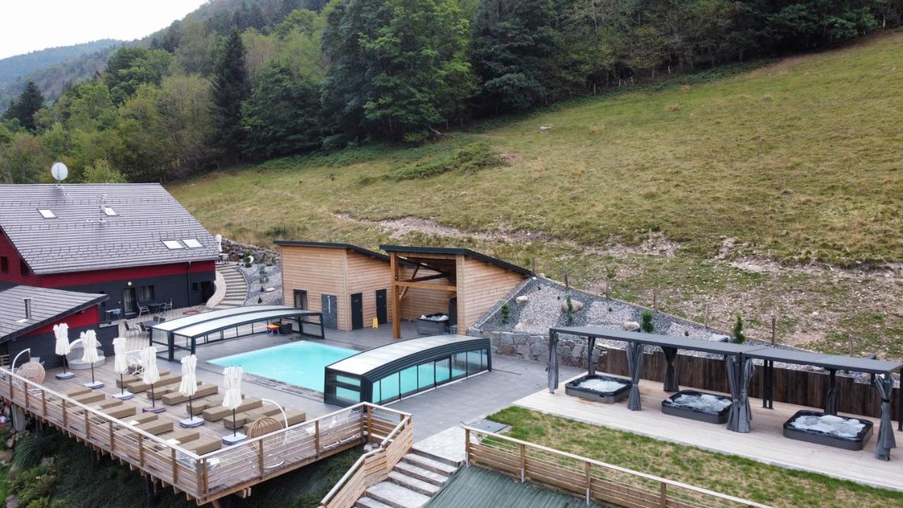 La Ferme De Rochesson, Jacuzzis & Piscine Commune Экстерьер фото