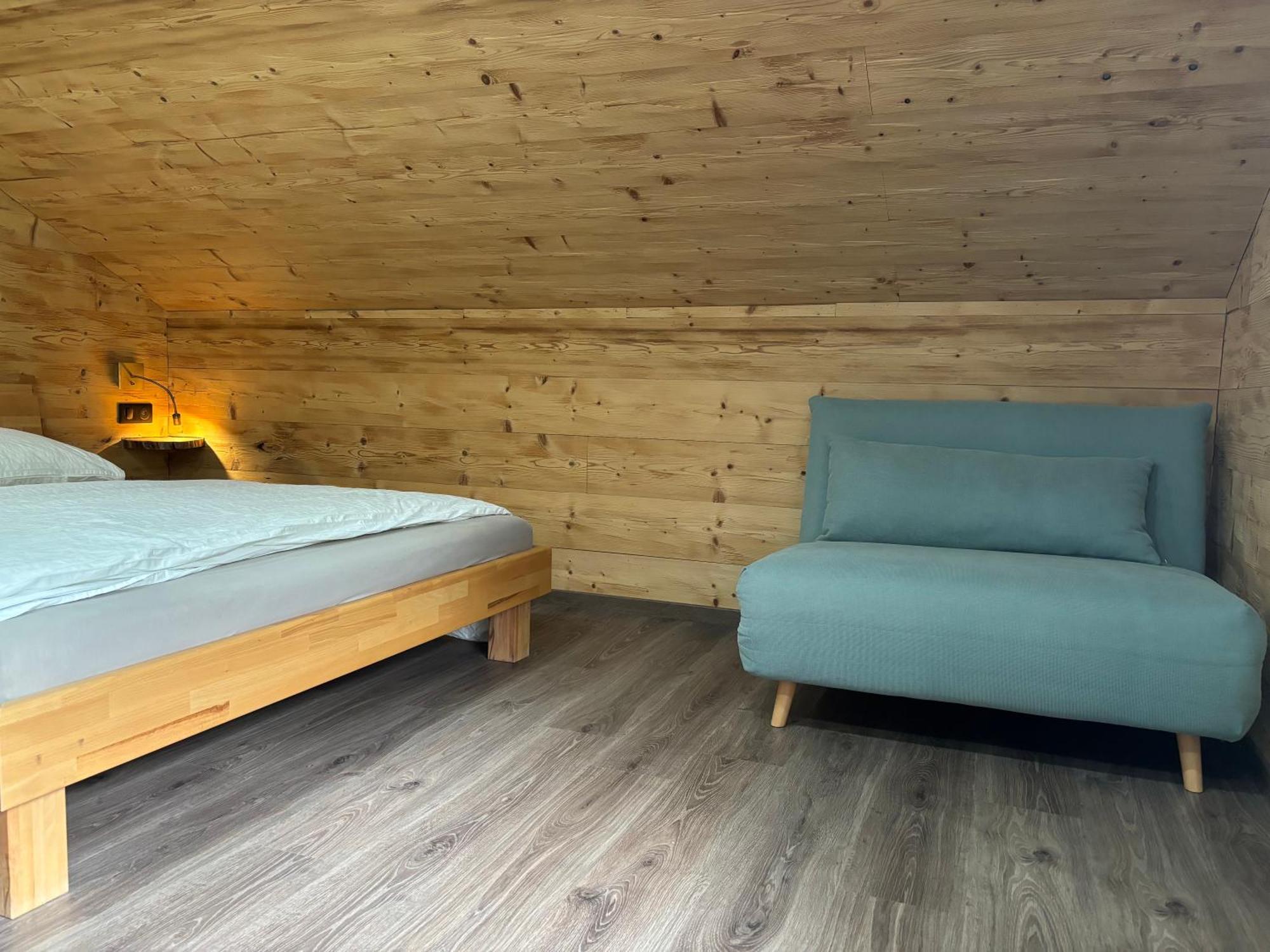 La Ferme De Rochesson, Jacuzzis & Piscine Commune Экстерьер фото